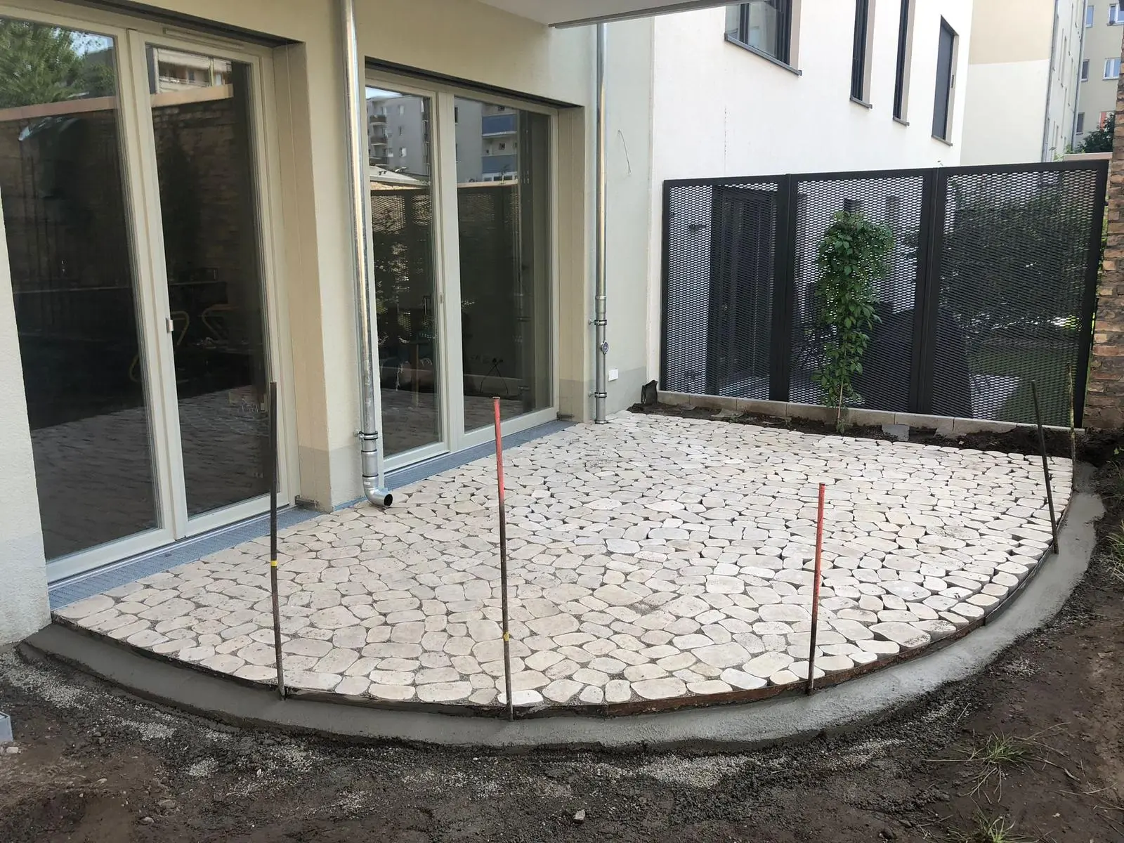 Garten- und Landschaftsbau von ALMA Bauservice &  Gebäudemanagement