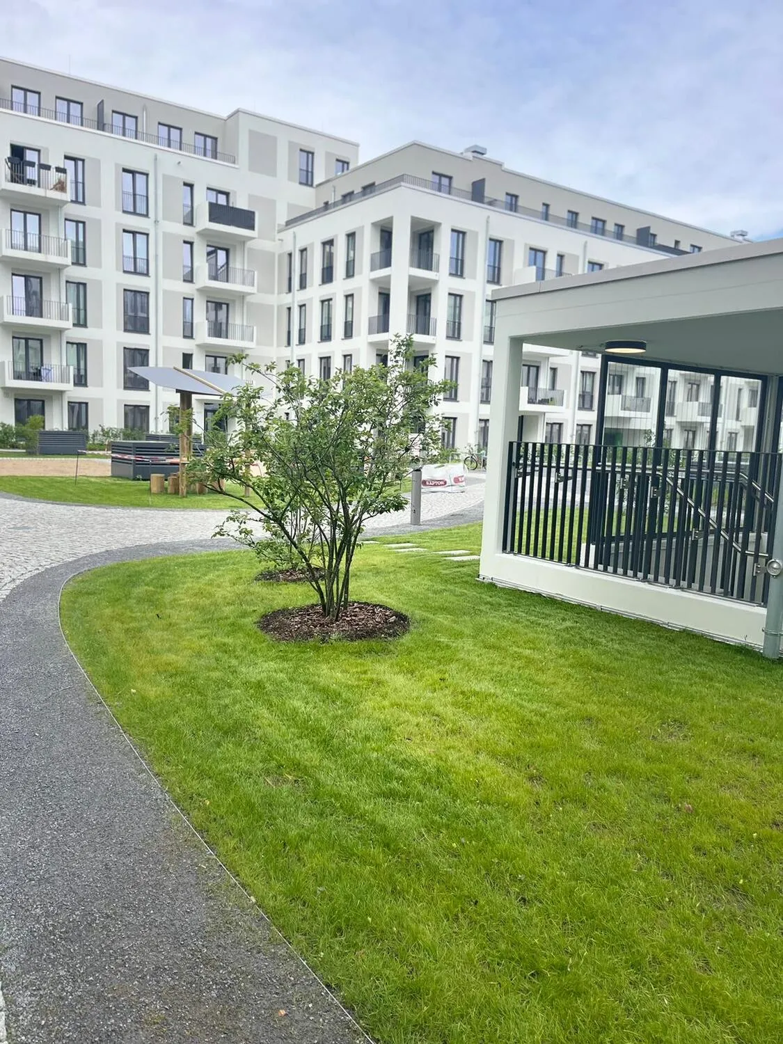 Garten- und Landschaftsbau von ALMA Bauservice &  Gebäudemanagement